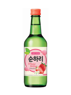 Chum Churum Strawberry 360 mL bottle