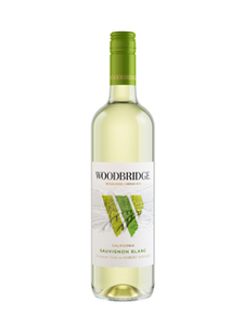 Woodbridge By Robert Mondavi Sauvignon Blanc 750 mL bottle