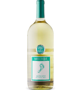 Barefoot Moscato 1500 mL bottle